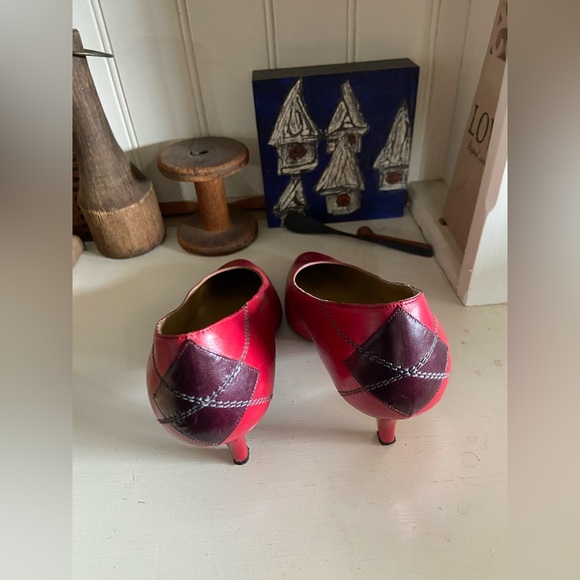 Perry Ellis - Picture 3 of 4